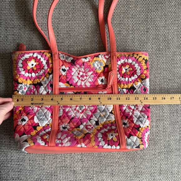 Vera Bradley Pink Floral Coral Quilted Tote Bag Purse Shoulder Bag - Picture 8 of 9